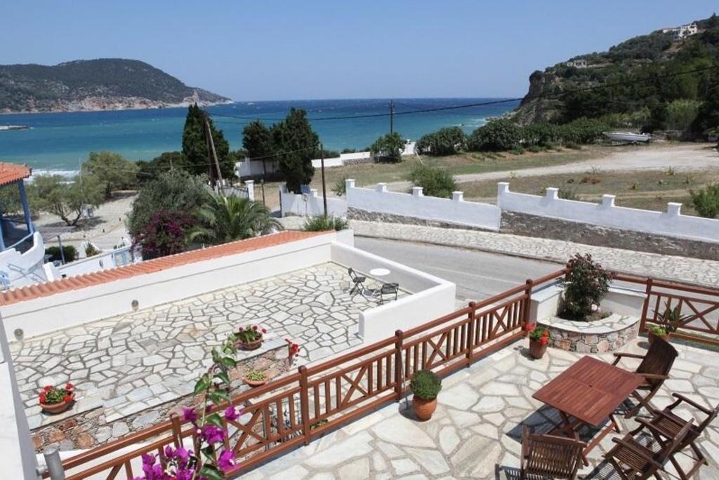 Pleoussa Studio And Apartments Bandar Skopelos Luaran gambar