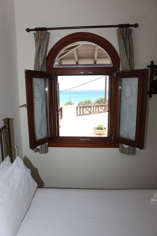 Pleoussa Studio And Apartments Bandar Skopelos Luaran gambar