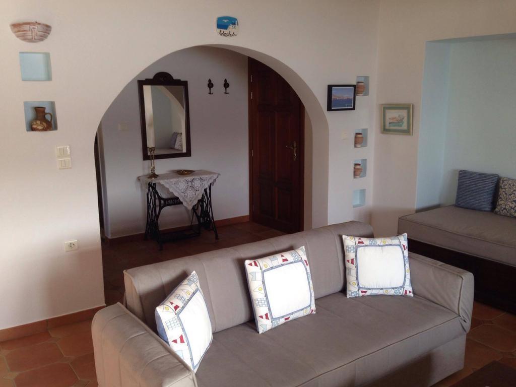Pleoussa Studio And Apartments Bandar Skopelos Luaran gambar