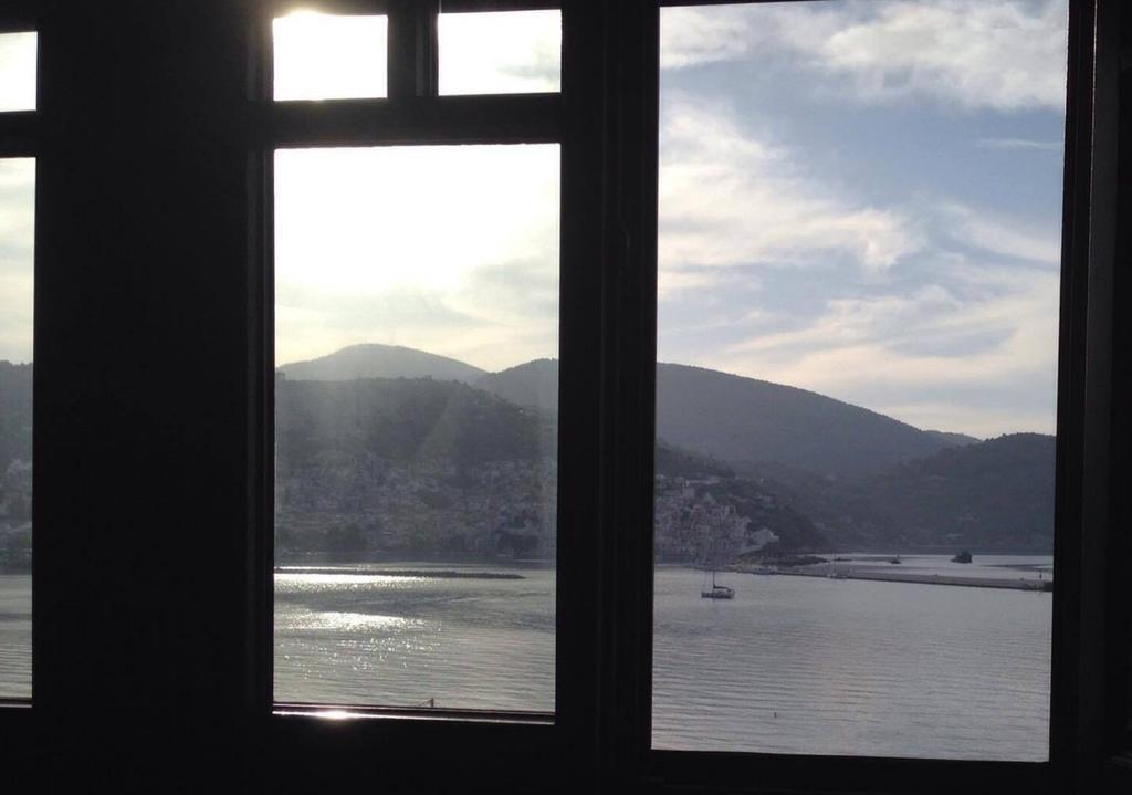 Pleoussa Studio And Apartments Bandar Skopelos Luaran gambar
