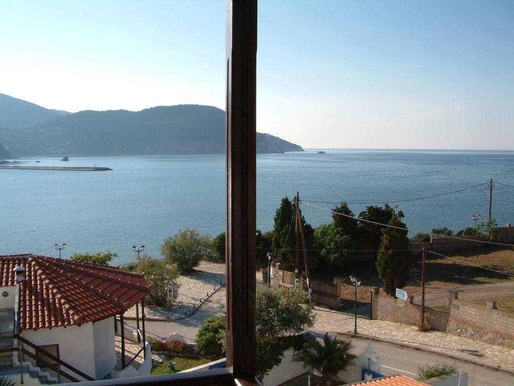 Pleoussa Studio And Apartments Bandar Skopelos Luaran gambar