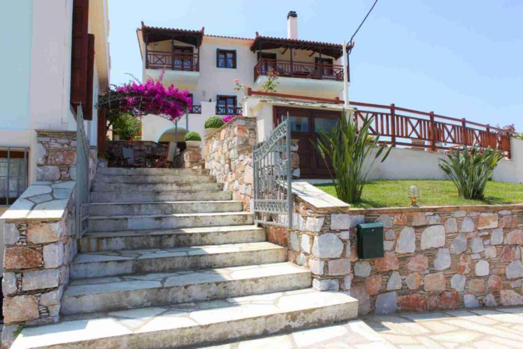 Pleoussa Studio And Apartments Bandar Skopelos Luaran gambar