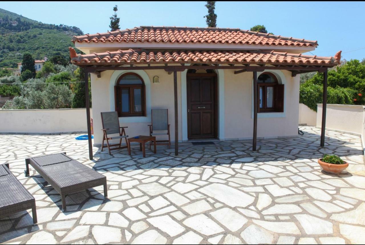 Pleoussa Studio And Apartments Bandar Skopelos Luaran gambar