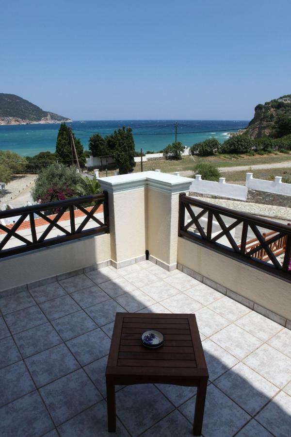 Pleoussa Studio And Apartments Bandar Skopelos Luaran gambar